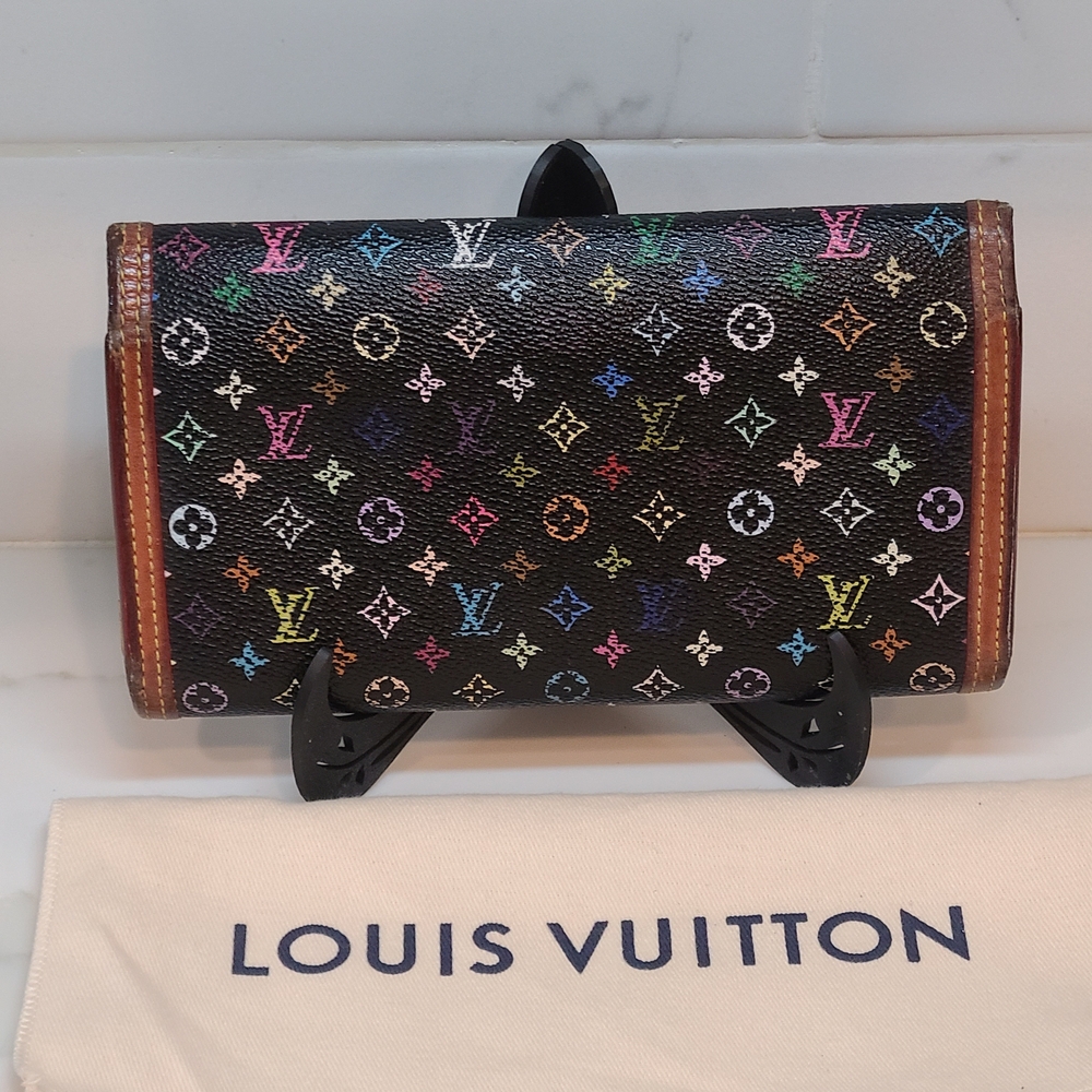 Louis Vuitton Takashi Murakami Vintage Porte Trésor International wallet GUC - Picture 2 of 14